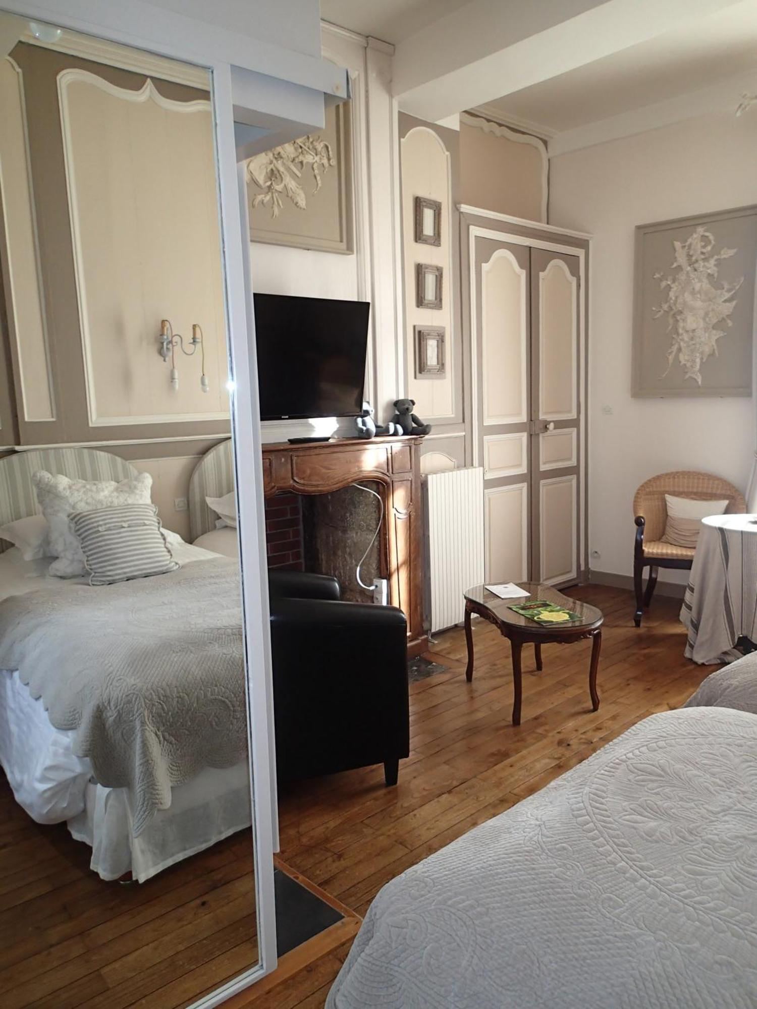 La Demeure Hotel Guingamp Kültér fotó